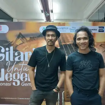 Puluhan Gitaris Berkolaborasi Dalam Konser Amal Gitaris untuk Negeri