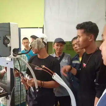 YBM PLN Selenggarakan Pelatihan Teknisi Mesin Pendingin di Lima Pondok Pesantren