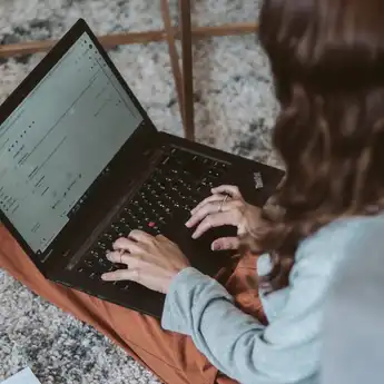 10 Etika Mengirim Email Secara Umum yang Baik, Tepat, dan Sopan