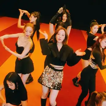 Lirik Lagu 'When I Move' Milik KARA, dengan Terjemahannya