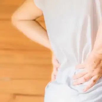 Faktor Risiko Nyeri Tulang Belakang, Dokter: Bisa Ganggu Fungsi Seksual!