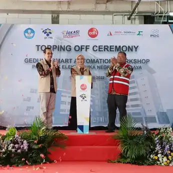 Peresmian Topping Off Gedung SAW PENS, Kemendikbudristek Dorong PENS Lahirkan Lulusan Berdaya Saing Global