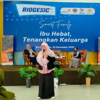 Smart Family: Mencetak Ibu Hebat Melalui Pengenalan Terhadap Diri dan Keluarga