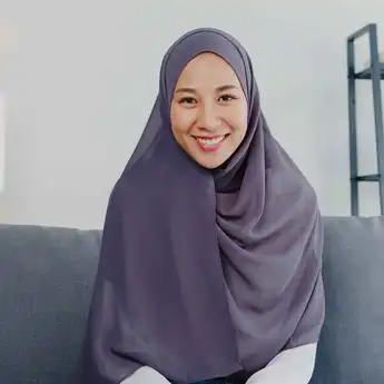 Doa Memakai Pakaian Baru Lengkap dengan Penjelasan tentang Adabnya
