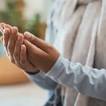 Lirik Sholawat Ya Imamarusli Lengkap dengan Arab, Latin dan Artinya
