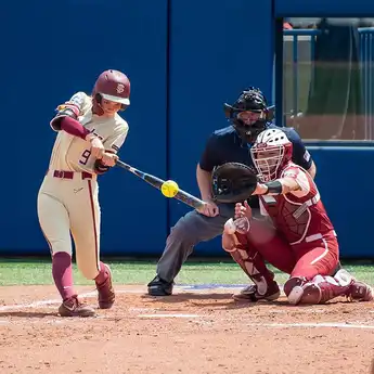 Berikut Ini 8 Macam Posisi Pemain Softball dan Tugasnya, Sudah Tahu?