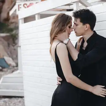 5 Zodiak Ini Serasi Jika Berpasangan dengan Perempuan Libra, Cinta yang Penuh Kehangatan dan Gairah