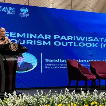 Bidik 7,4 Juta Wisman, Pengembangan Destinasi RI Harus Diperkuat