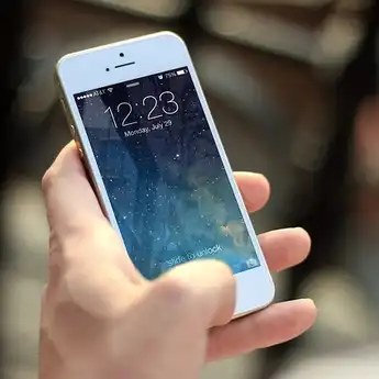 6 Langkah Cara Melihat Password WiFi di iPhone dengan Mudah