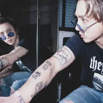 Lirik dan Terjemahan Lagu Easy Milik Yesung Super Junior (Suju)