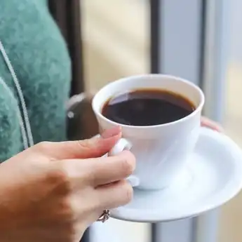 11 Minuman Pelancar BAB yang Alami dan Aman Dikonsumsi, Lengkap!