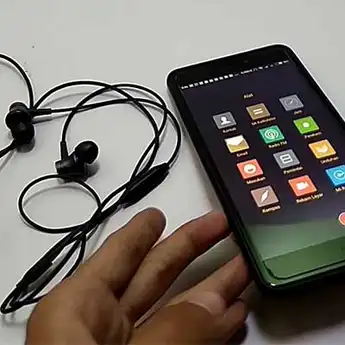 Kok Ada Tanda Headset? Ini Cara Menghilangkan Tanda Headset di HP karena Error!