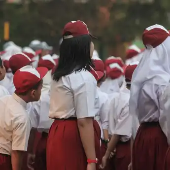 5 Contoh Teks Pidato Perpisahan Kelas 6 yang Menyentuh Hati, Mudah Dihafal