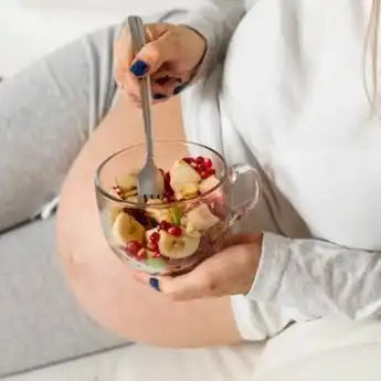 15 Makanan yang Mengandung Asam Folat, Baik untuk Ibu Hamil!