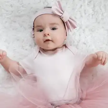 166 Nama Langka untuk Bayi Perempuan beserta Maknanya, Lengkap!