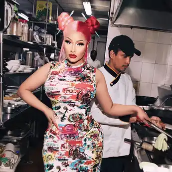 Lirik Lagu 'Red Ruby the Sleeze' milik Nicki Minaj yang Baru Dirilis!