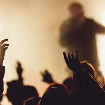 Lirik Lagu Kunaikkan Syukurku by NDC Worship: Kasih yang Begitu Besar