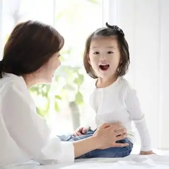 Hak-hak Anak yang Wajib Dipenuhi Orang Tua di Rumah, Apa Saja?