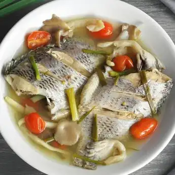 Resep Membuat Ikan Kakap Kukus Bumbu Iris                   