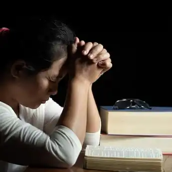 27 Doa sebelum Belajar Kristen, untuk Diajarkan kepada Anak-anak