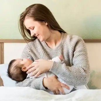 11 Rekomendasi Vitamin untuk Ibu Menyusui beserta Kandungannya