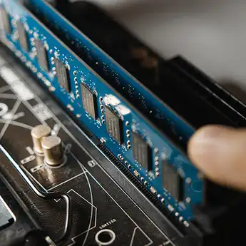Ingin Beli Laptop? Ketahui Pengertian, Jenis, dan Fungsi RAM Terlebih Dahulu!