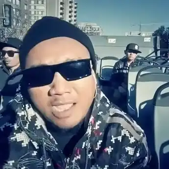 Lirik 'Giginya Ompong' yang Viral di TikTok, Ini Judul Aslinya