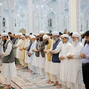 Qunut Tarawih: Kapan Dibaca dan Bacaan Lengkapnya