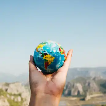 8 Faktor yang Menyebabkan Suatu Negara Mengadakan Hubungan Internasional, Apa Saja?