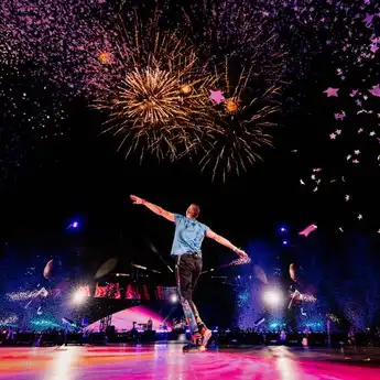 Get Ready! Coldplay Bakal Konser di Indonesia, Begini Tips Menang War Tiket Konser