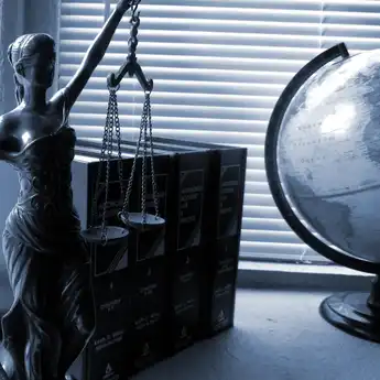 Pengertian Perlindungan dan Penegakan Hukum, Begini Cara Memperolehnya