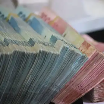 4 Tanggal Lahir Dapat Duit Segepok dalam Waktu Dekat, Juni Ceria!