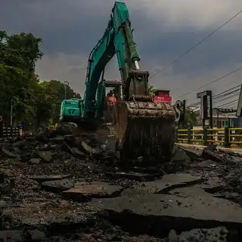 Pembangunan dan Pembongkaran Jembatan Otista di Bogor, Terus Berlanjut di Tengah Polemik
