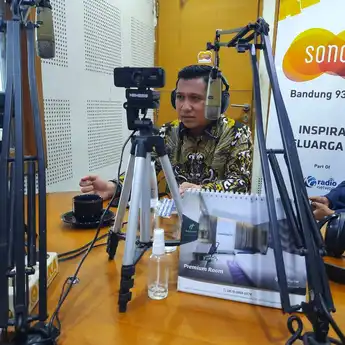 Talkshow KPU Kota Bandung, Warga Bandung Dihimbau Aktif dan Responsif Terkait Data Pemilih