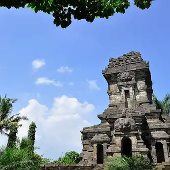 5 Sumber Sejarah Kerajaan Singasari, Beserta Penjelasan Singkatnya