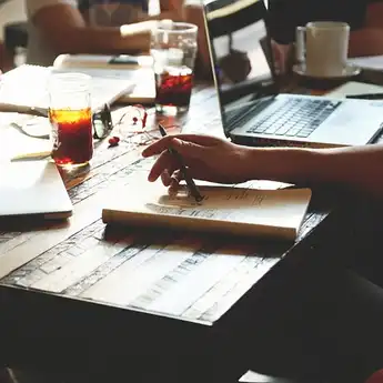 Proses Bisnis: Pengertian, Jenis, Manfaat dan Contoh