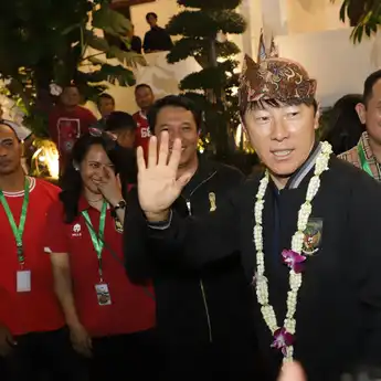 Bersiap Tanding, Timnas Indonesia dan Palestina Puji Stadion Surabaya