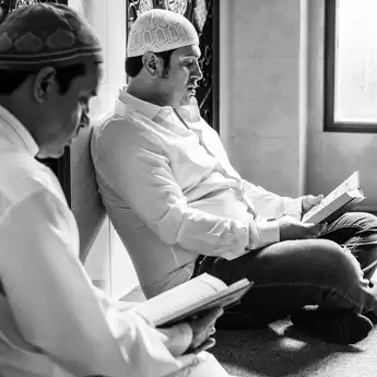 Ayat 1000 Dinar beserta Keutamaan dan Cara Mengamalkannya 