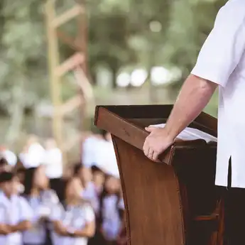 12 Ceramah Singkat Bulan Ramadhan 2025 Berbagai Tema Menarik