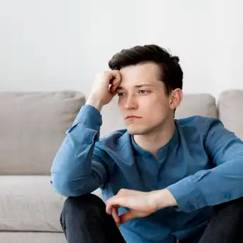 Dampak Terlalu Sering Overthinking: Mengatasi Kekhawatiran yang Berlebihan