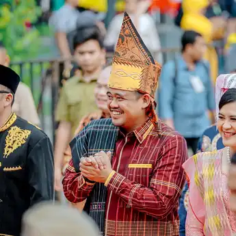 Pawai Colorful Medan Carnival Meriah, Bobby Nasution:  Angkat Keberagaman Sekaligus Penggerak Ekonomi