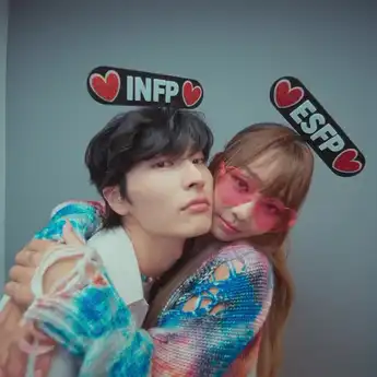 Lirik dan Terjemahan Lagu This Love Milik Hyolyn feat Paul Blanco