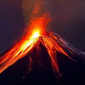 7 Arti Mimpi Gunung Meletus, Bisa Jadi Pertanda Keberuntungan