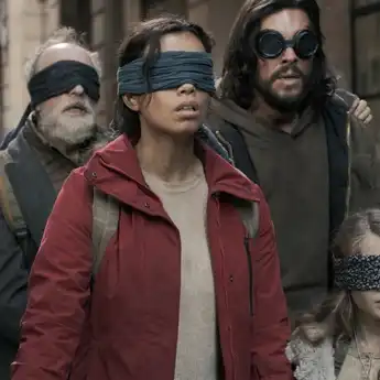 Sinopsis Film 'Bird Box Barcelona', Fenomena Mengerikan Membuat Keluarga Ini Harus Tutup Mata!