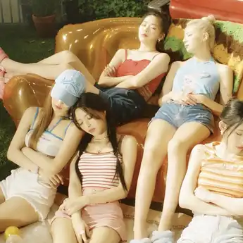 Lirik Lagu 'Sugar-holic' – ITZY, dengan Terjemahan Indonesianya