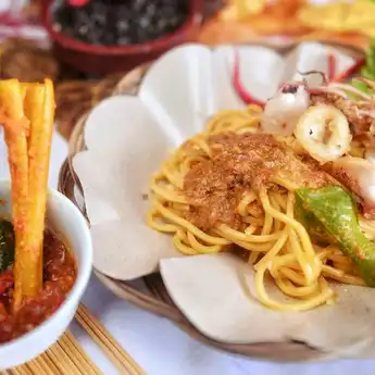 10 Rekomendasi Makanan Khas Sumatera Utara yang Unik dan Enak