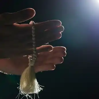Bacaan Sholawat Jibril dan Keutamaannya: Bikin Rezeki Ngalir Deras!