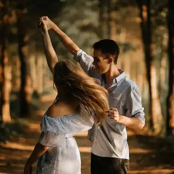 80 Panggilan Sayang Aesthetic untuk Pasangan, Gak Lebay Tapi Romantis!