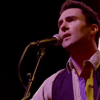 Lirik Lagu Lost Stars - Adam Levine, Lengkap dengan Terjemahan