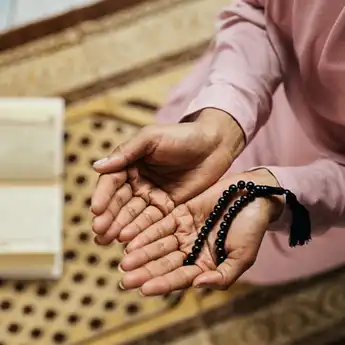 70 Ucapan Hari Ibu untuk Ibu yang Sudah Meninggal Islami Penuh Doa